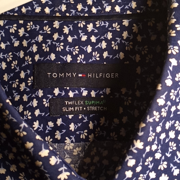 Mens button down - Picture 2 of 2